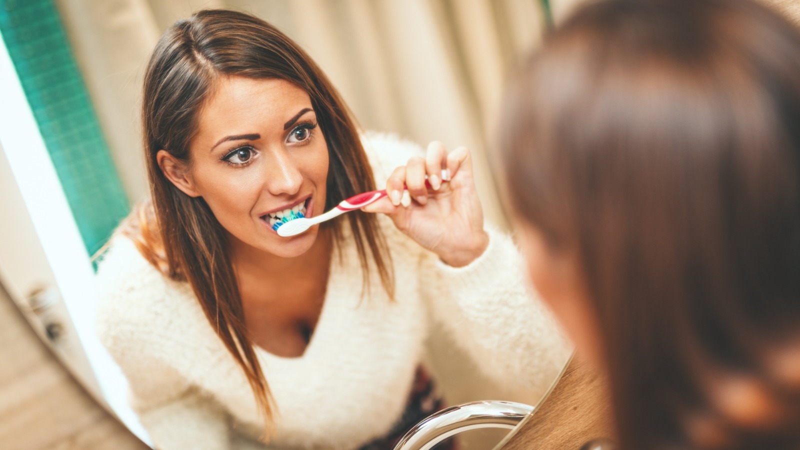 Dicas de Saúde Bucal: A Importância das Visitas Regulares ao Dentista Dicas Essenciais para a Saúde Bucal e Visitas ao Dentista