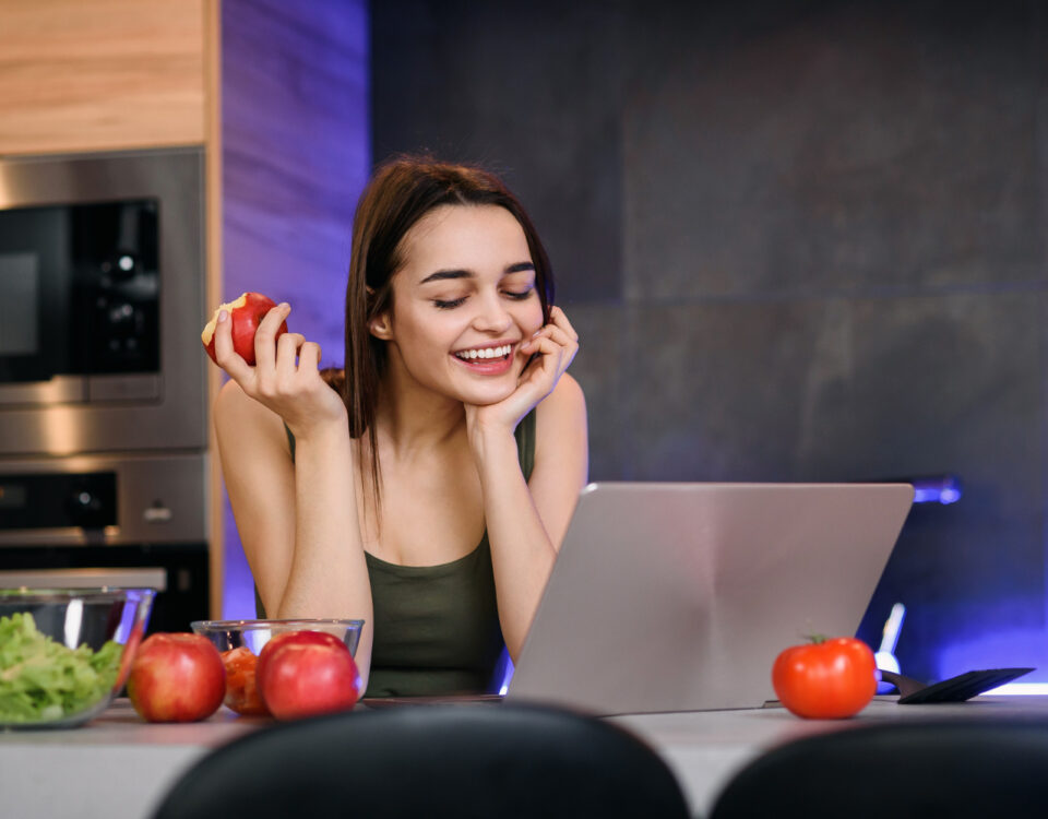 Como o marketing digital influencia hábitos saudáveis? Como o marketing digital influencia hábitos saudáveis?