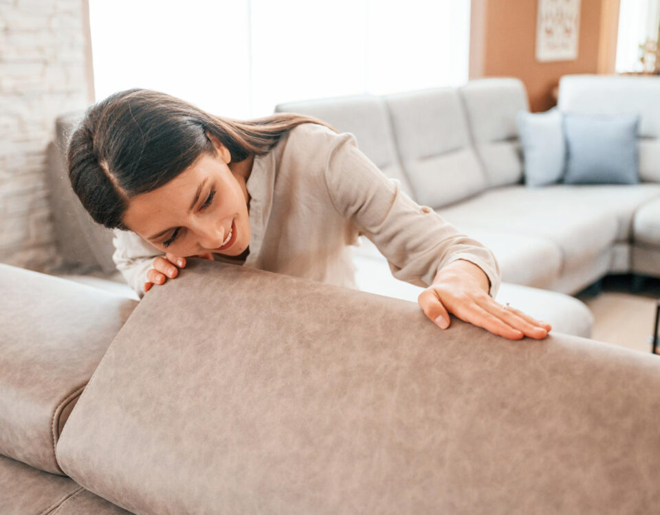 Sofá limpo, casa saudável: como manter o ambiente seguro Sofá limpo, casa saudável: como manter o ambiente seguro