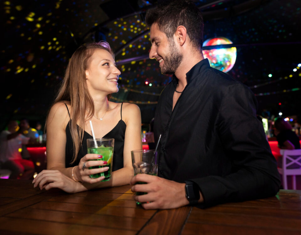 Como encontrar mulheres para uma noite de fogo sem estresse Como encontrar mulheres para uma noite de fogo sem estresse