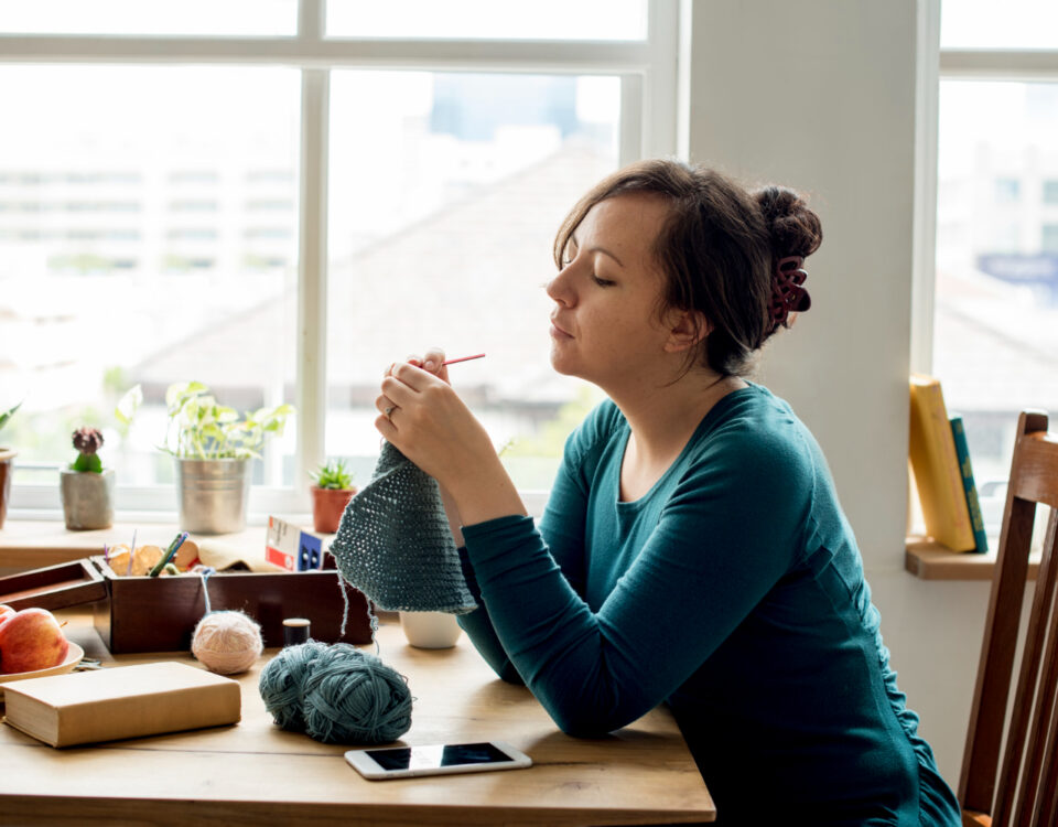 Costura mindful: foco, respiração e coordenação fina Costura mindful: foco, respiração e coordenação fina