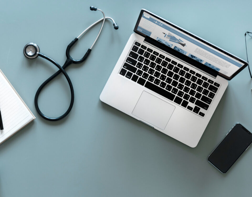 Publicidade médica online e os cuidados na comunicação