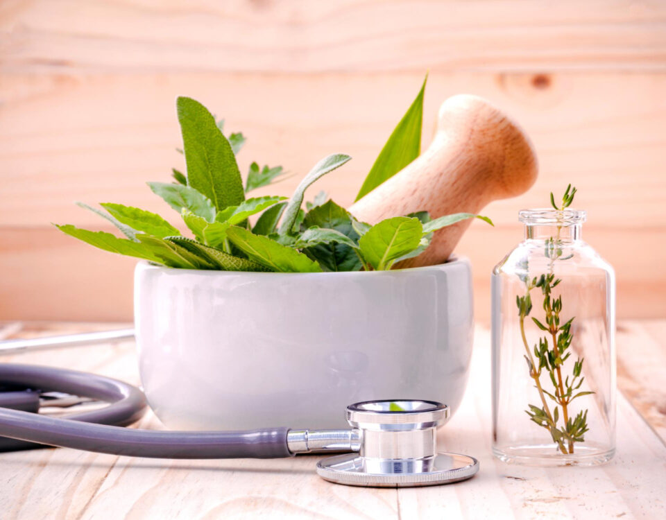 Equipamentos médicos avançados e terapias naturais: uma nova abordagem na saúde