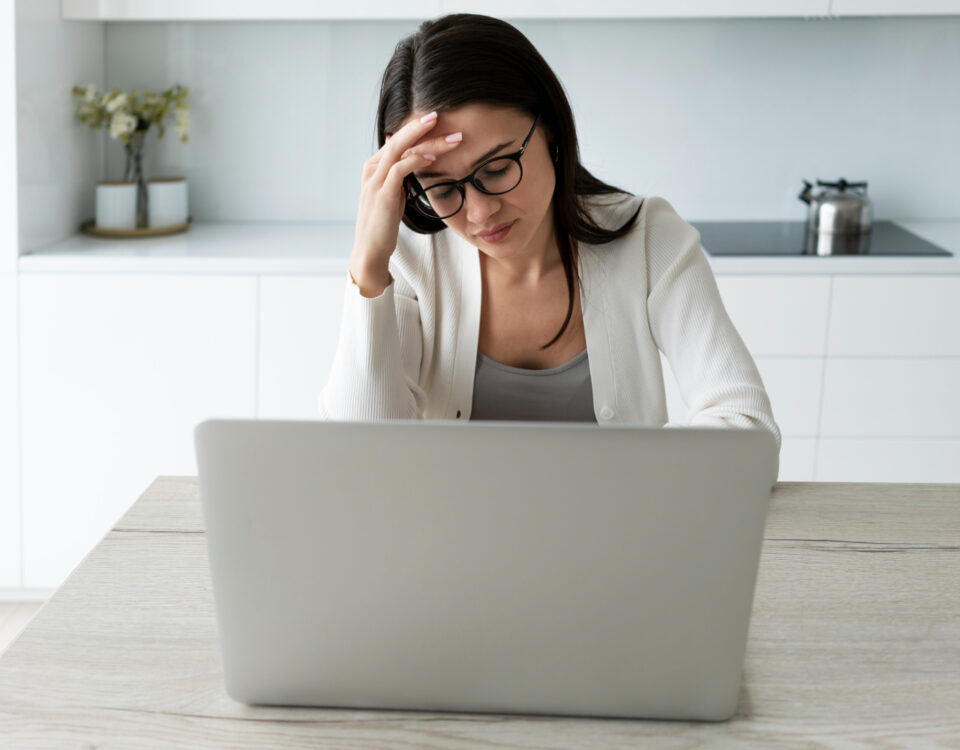 Notebook com defeito também pesa na sua rotina mental